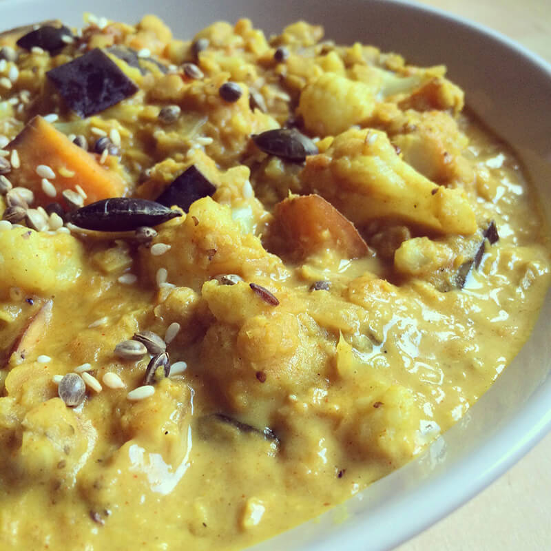 IMG_2600 curry pois chiche petits pois noisettes