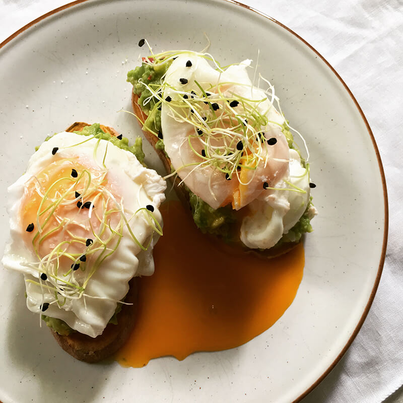 Oeufs bénédicte sur patate douce Oeufs bénédicte sur patate douce