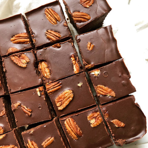 Brownies Aux Pommes De Terre & Noix De Pécan - Bowl And Spoon