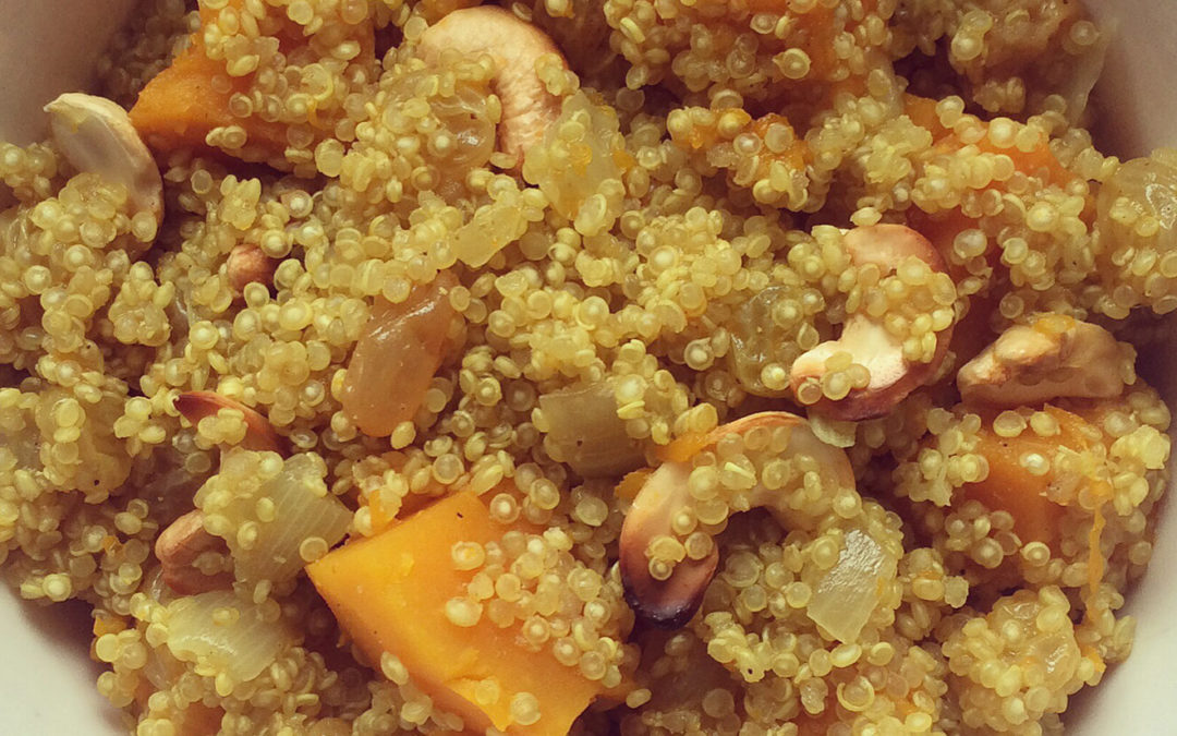 Pilaf de quinoa, courge & noix de cajou